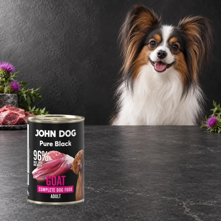 Puszka karmy mokrej John Dog Kozina Pure Black 400 g obok psa