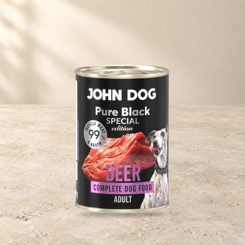 Puszka karmy mokrej John Dog Jeleń Special Edition 400 g na jasnym tle