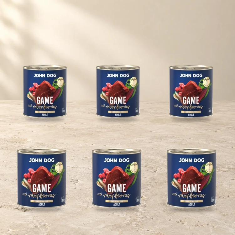 Zestaw 6 puszek karmy mokrej John Dog Dziczyzna z malinami Berry Line po 800 g na jasnym tle