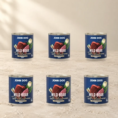 Zestaw 6 puszek karmy mokrej John Dog Dzik z cielęciną i jagodami Junior Berry Line po 800 g na jasnym tle