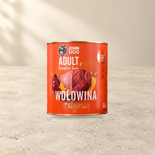 Puszka karmy mokrej John Dog Wołowina z dynią Pumpkin Line 800 g na jasnym tle