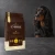 Worek karmy EMPIRE Legendary Taste Adult Daily Diet 25+ dla dużych psów 12 kg obok setera gordona na ciemnym tle