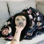 BullyBillows Luxury Dog & Human 1,5 × 1,5 m – czarny koc z psem